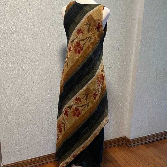 Beautiful Vintage dress - Picture 6 of 6